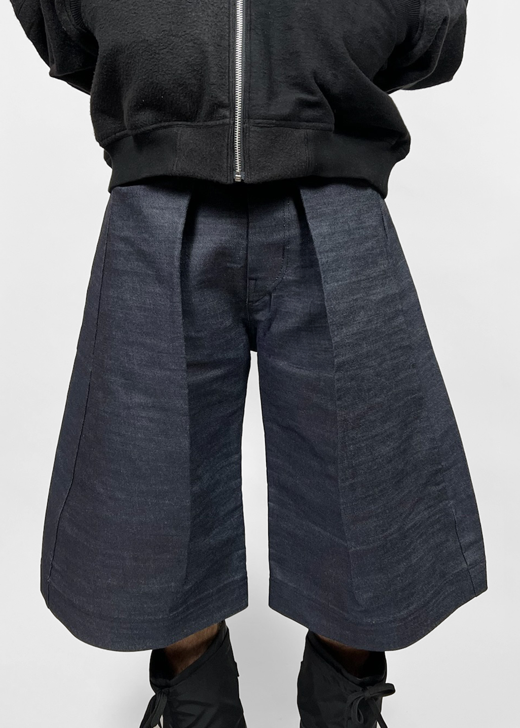 Pleated Jorts